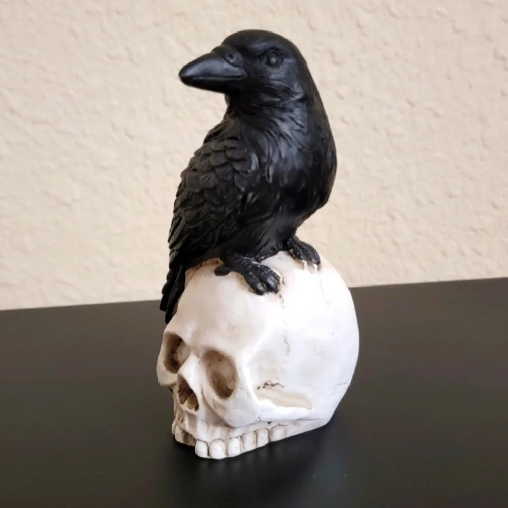 BUNDLE- HALLOWEEN DECOR - includes everything shown!
